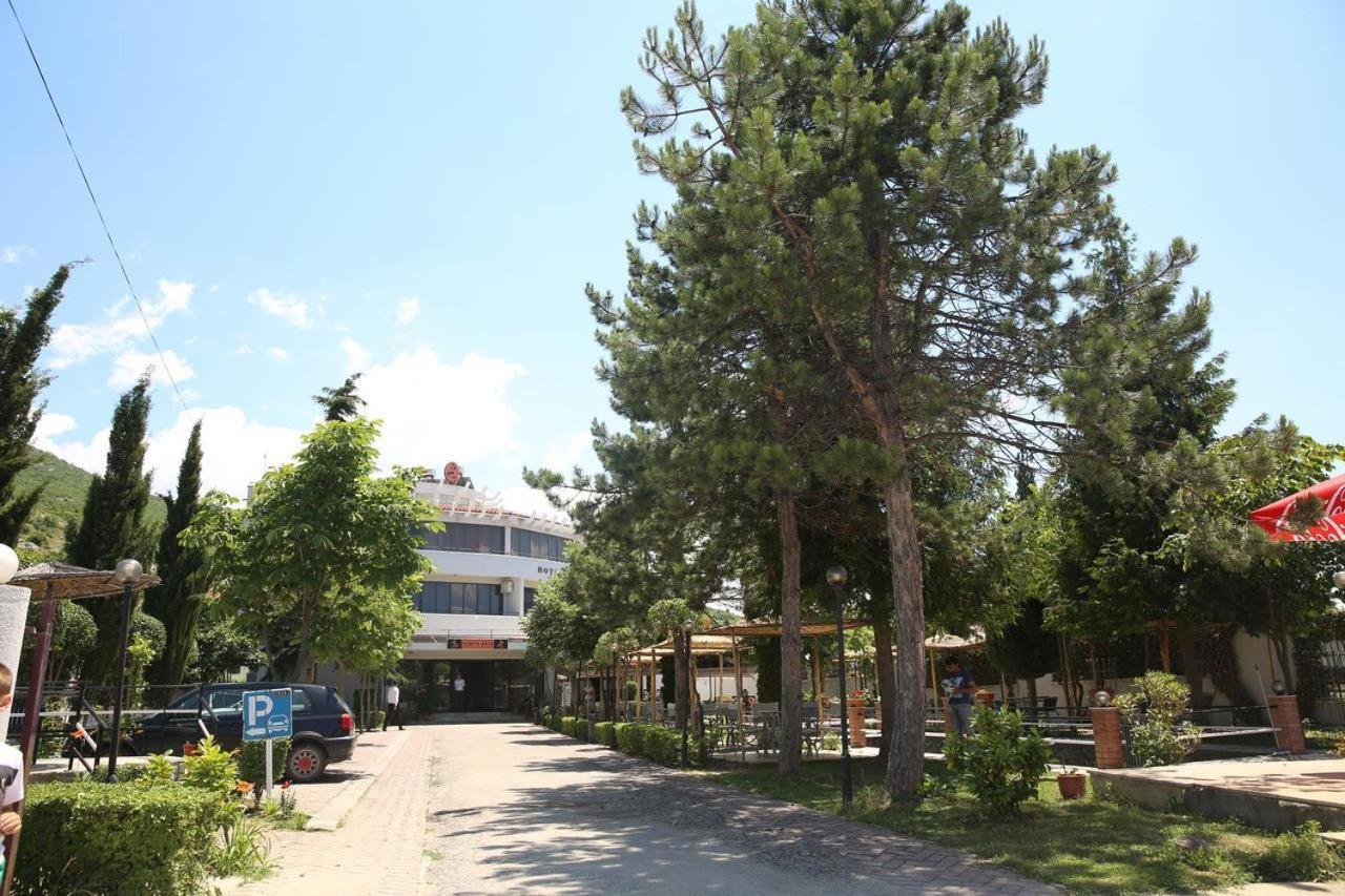 Sirena Hotel Tushemisht Eksteriør bilde